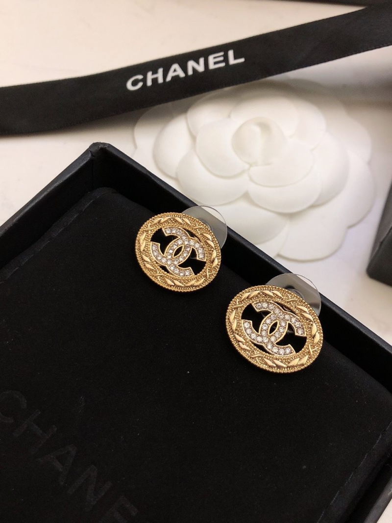 Ch**el earrings